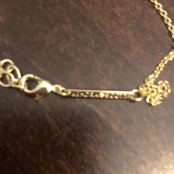 Kendra Scott Necklace🤩 - Picture 3 of 7